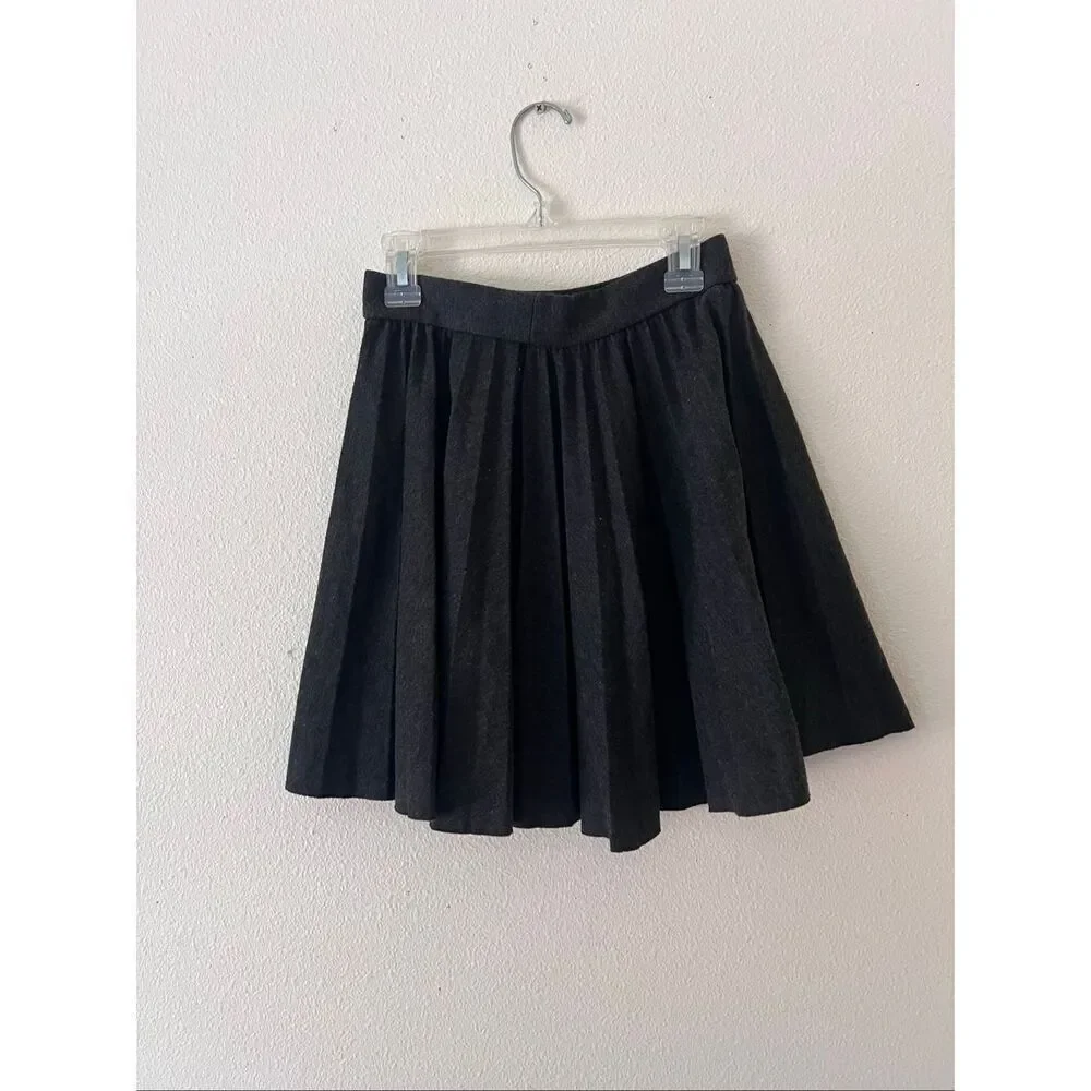 Zara black pleated mini skirt Girl size 13-14